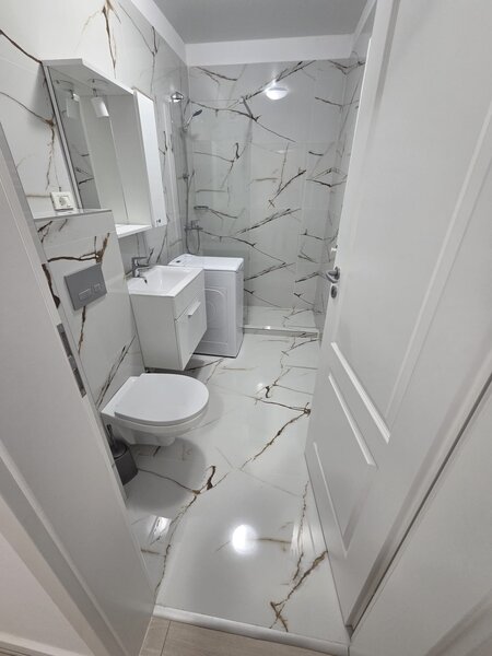 Biruintei, inchiriere garsoniera decomandata, metrou Tudor Arghezi,